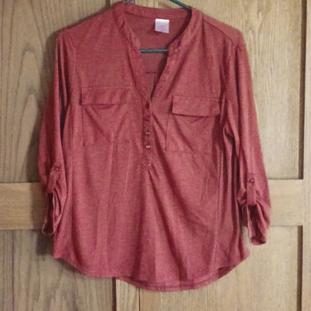 No Boundaries top
